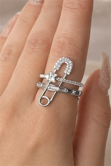 Gümüş Renk Kilitli İğne Figürlü Ayarlanabilir Yüzük