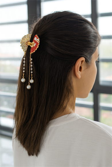 Altın Renk Taş Ve İnci Detaylı Mini Metal Mandal Toka