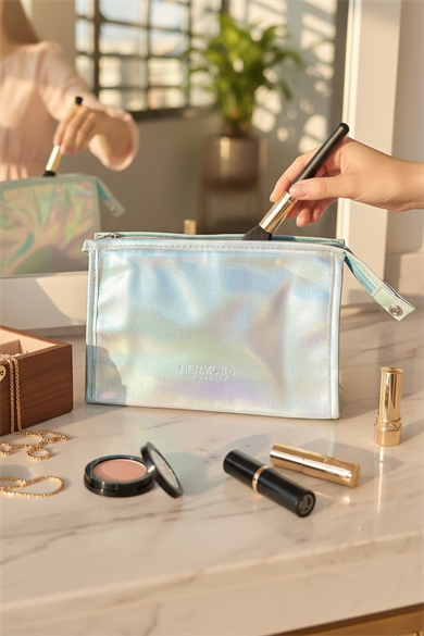 Mavi Renk Hologramlı Makyaj Çantası