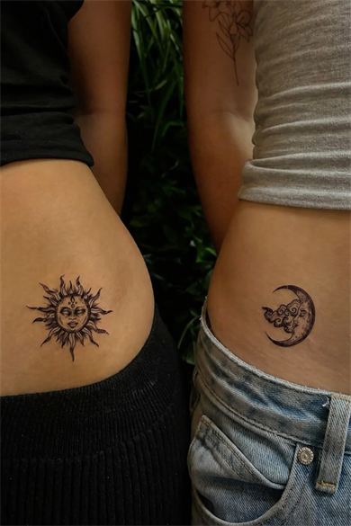 Geçici Ay Ve Güneş Figürlü Dövme Tatto