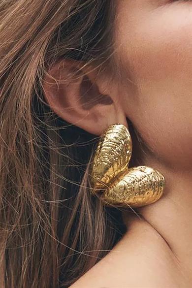 Altın Renk Deniz Kabuğu Figürlü Tasarım Küpe(Çift)