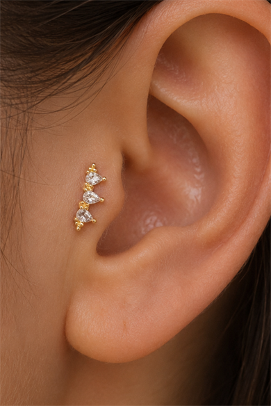 Altın Renk Taşlı Cerrahi Çelik Tragus/Kıkırdak Küpe/Piercing (Tek)