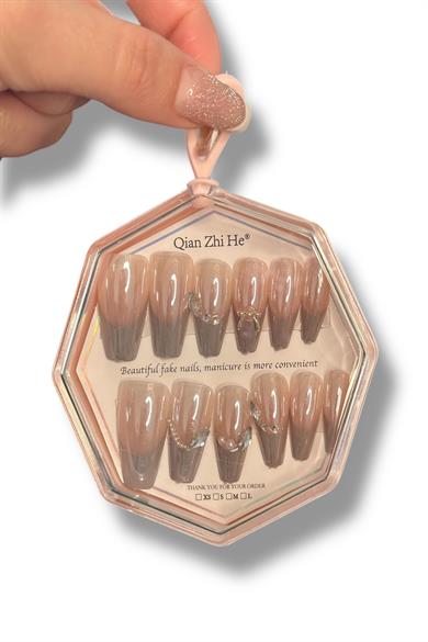 12li Pudra Ve Koyu Gri Renk Jel Görünümlü Takma Tırnak (Yapıştırıcılı)