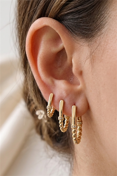 Altın Renk Burgu Detaylı 3lü YSX Küpe Set