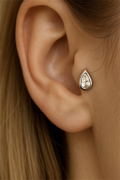 Gümüş Renk Damla Figürlü Cerrahi Çelik Tragus/Kıkırdak Küpe/Piercing (Tek)