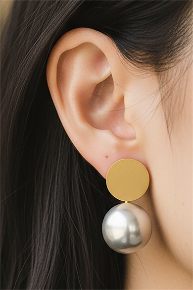 Altın Renk İnci Detaylı Çelik Küpe (Çift)