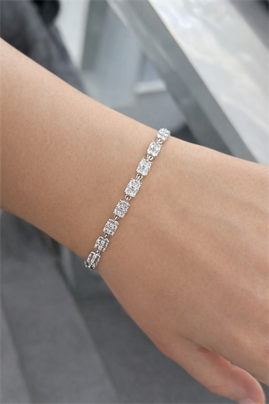 Gümüş Renk Taş Detaylı Çelik Xupıng VİP Bileklik