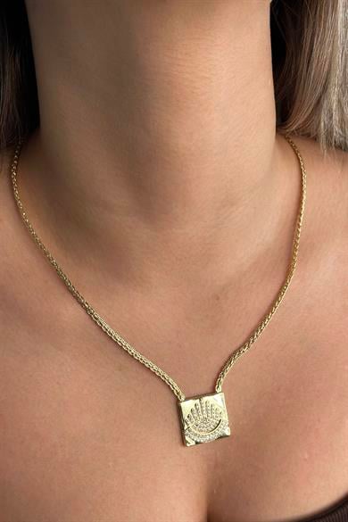 Altın Renk Taş Detaylı 14K Altın Kaplama Vip Kolye