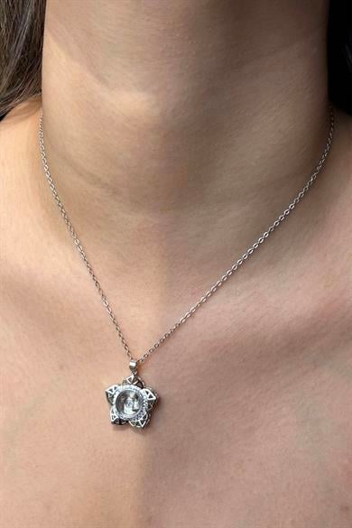 Gümüş Renk Çiçek Figürlü İçi Dönen Çelik Kolye