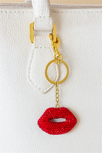 Altın Ve Kırmızı Renk Dudak Figürlü Taş Detaylı Çanta Charm/ Anahtarlık
