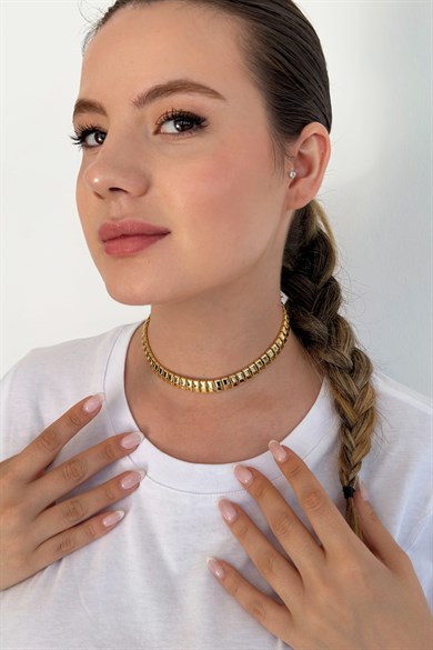Altın Renk Metal Choker Kolye