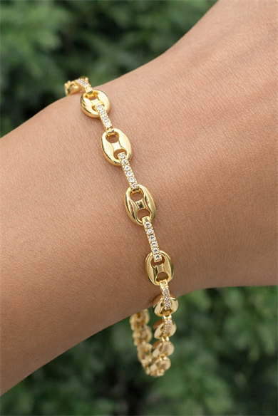 Altın Renk Taş Detaylı 14K Altın Kaplama VİP Bileklik