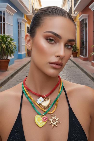 3lü Karışık Renk Ve Figürlü Tasarım Kolye