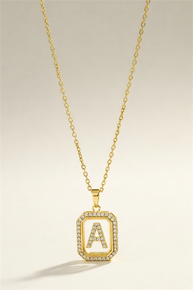 Altın Renk A Harf Taş Detaylı Çelik Kolye