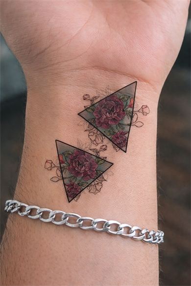 Geçici Çiçek Figürlü Mini Dövme Tattoo