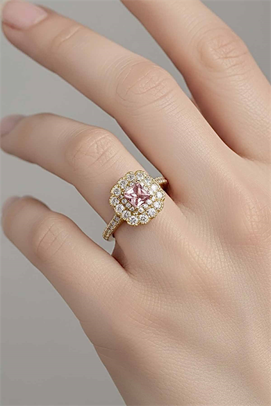 Altın Renk Ayarlanabilir Tek Taş Yüzük