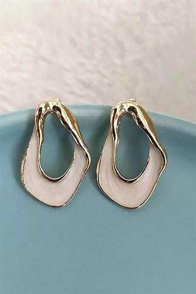 Altın Renk Beyaz Taş Detaylı Küpe (Çift)