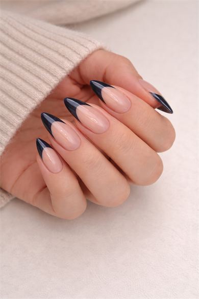 24lü Krem Ve Siyah Renk Jel Görünümlü Takma Tırnak (Yapıştırıcılı)