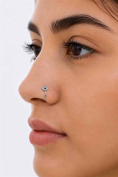 Gümüş Renk Göz Figürlü Taş Detaylı Cerrahi Çelik Deliksiz Kulak/Burun Piercing 