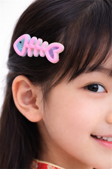 Pembe Renk Kılçık Figürlü Yan Toka