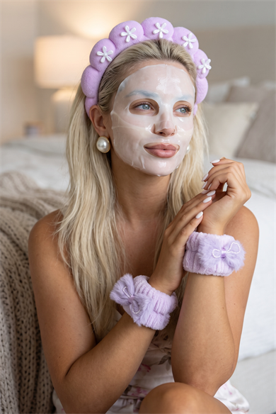 Mor Renk İncili Spa Saç Bandı Ve Peluş Su Emici Havlu Bileklik Set