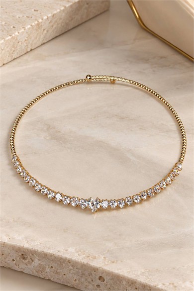 Altın Renk Kalp Figürlü Taşlı Choker Kolye