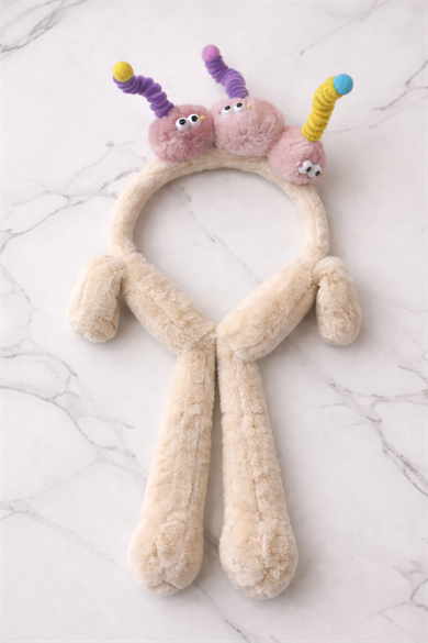 Krem Renk Canavar Figürlü Kulakları Oynayan Peluş Kulaklık