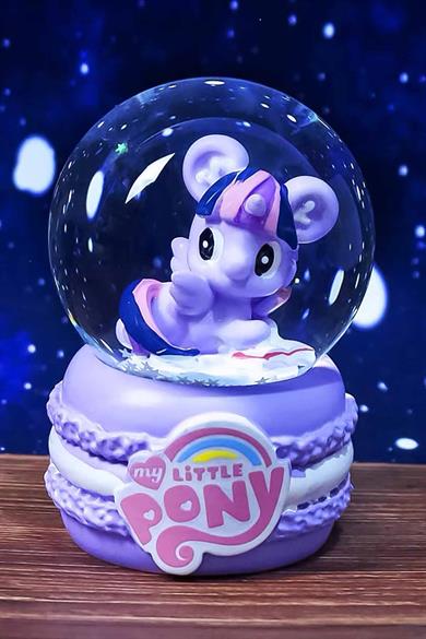 Mor Renk Unicorn Figürlü Orta Boy Işıklı Kar Küresi