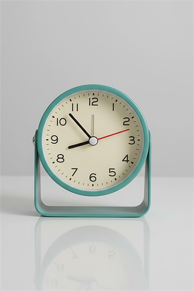 Yeşil Renk Mini Dekoratif Alarmlı Yuvarlak Masa Saati