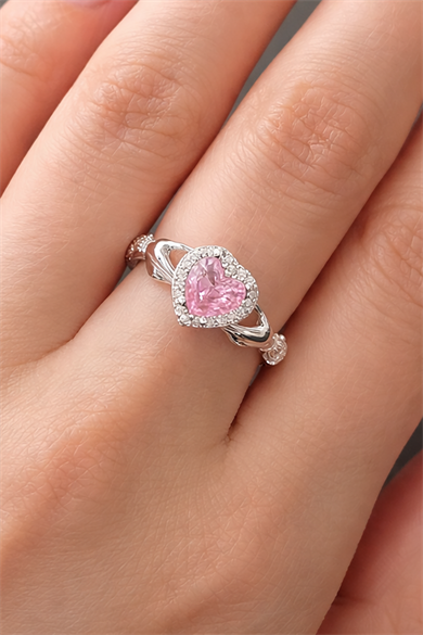 Gümüş Renk Kalp Figürlü Taş Detaylı Ayarlanabilir Yüzük 