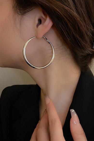 Gümüş Renk Halka Küpe (Çift)