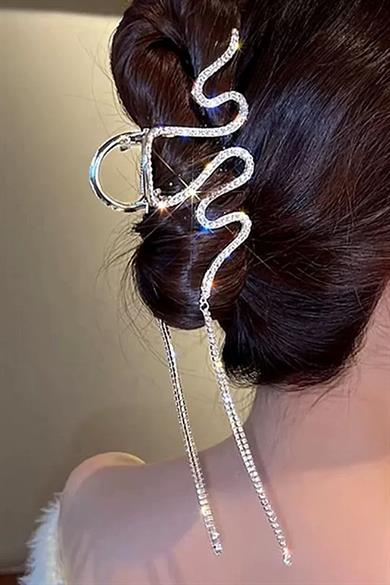 Gümüş Renk Yılan Figürlü Taş Detaylı Sallantılı Metal Mandal Toka