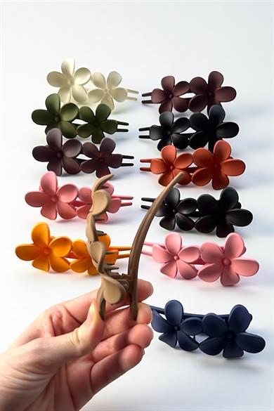 12li Karışık Renk Çiçek Figürlü Pens Toka Set