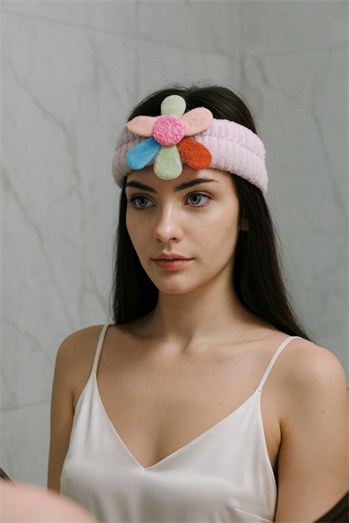 Mor Renk Çiçek Figürlü Peluş Saç Bandı