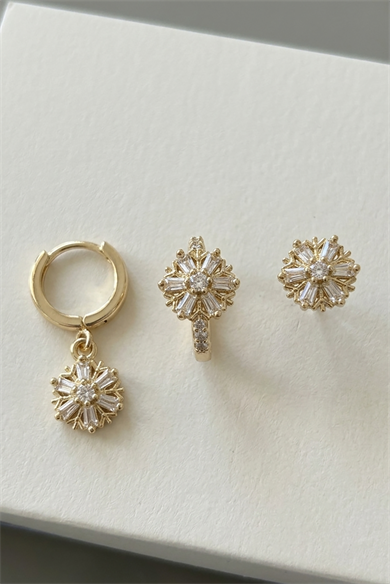 Altın Renk Taş Detaylı 3lü YSX Küpe Set