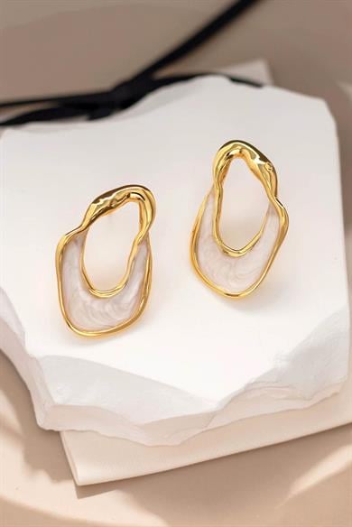 Altın Renk Beyaz Taş Detaylı Küpe (Çift)