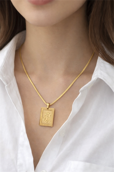 Altın Renk Allah Yazılı Çelik Kolye