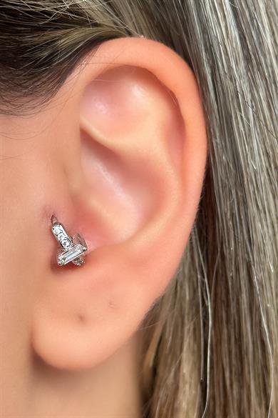 Gümüş Renk Taş Detaylı Çelik Halka Tragus/Kıkırdak Küpe/Piercing (Tek)
