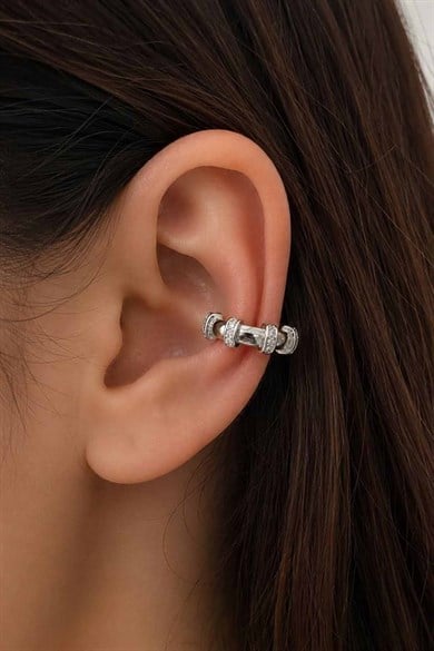 Gümüş Renk Taş Detaylı TX Ear Cuff (Tek)