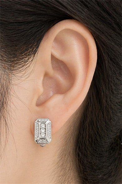 Gümüş Renk Taş Detaylı Xuping Küpe (Çift)