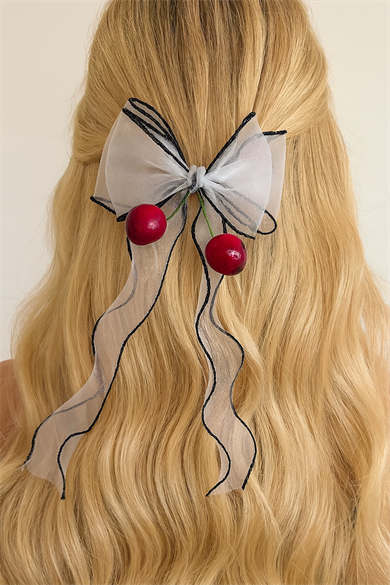 Siyah Ve Beyaz Renk Kiraz Figürlü Otomat Toka