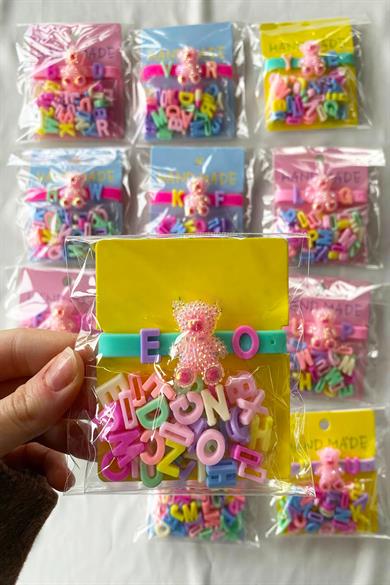 12li Karışık Figürlü Charmlı Çocuk Bileklik Set