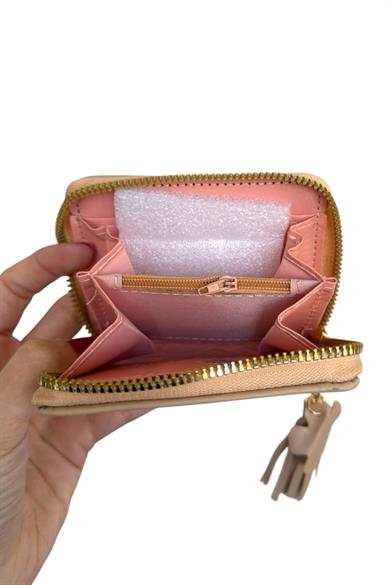 Bej Renk Kalp Detaylı Deri Kadın Cüzdan