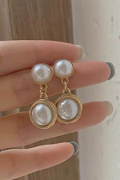 Altın Renk İnci Detaylı Küpe (Çift)