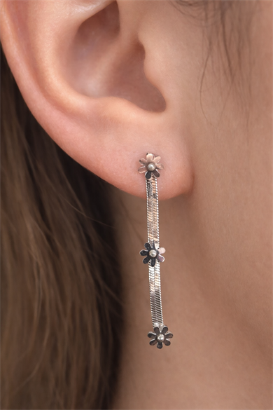 Gümüş Renk Çiçek Figürlü Çelik Küpe (Çift)