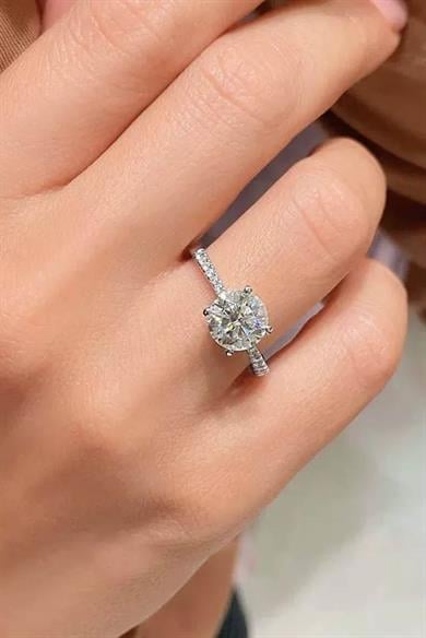 Gümüş Renk Tektaş Detaylı Ayarlanabilir Yüzük