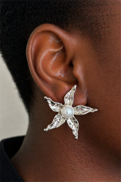 Gümüş Renk Yıldız Figürlü Küpe (Çift)