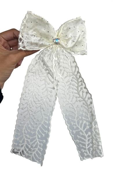 Krem Renk Kurdele Figürlü Taş Detaylı Otomat Toka