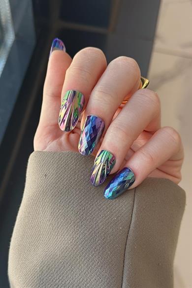 12li Mor Renk Karışık Figürlü Jel Görünümlü Takma Tırnak Set (Yapıştırıcılı)