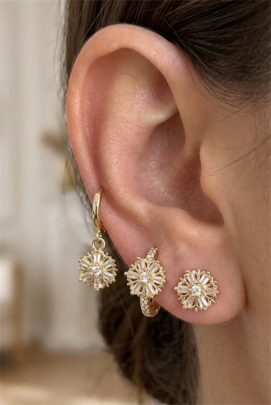 Altın Renk Taş Detaylı 3lü YSX Küpe Set